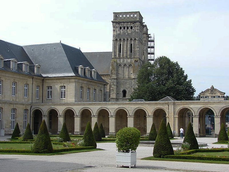abbatiale-sainte-trinite-normandie